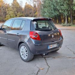 Renault Clio 2006 godina