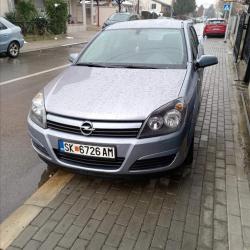 Opel astra 1.4 2017 godina
