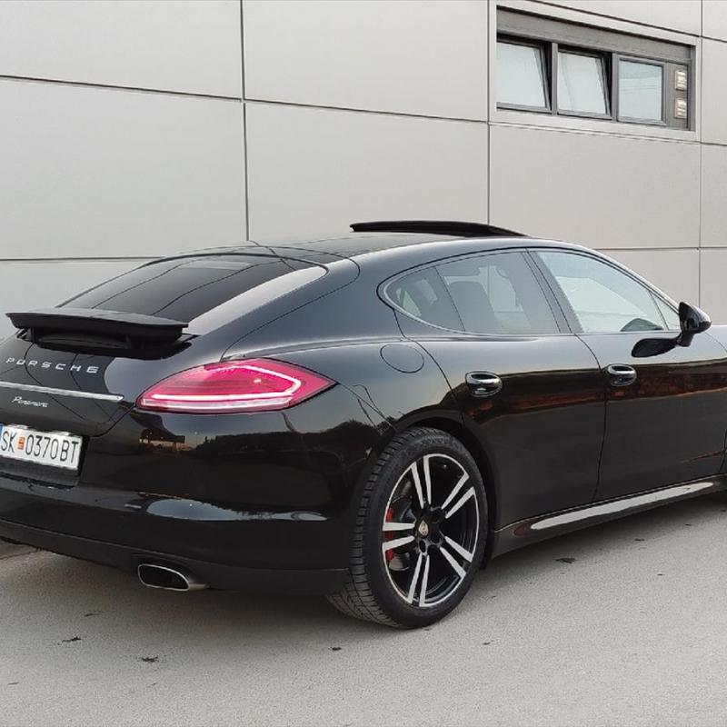 Porsche Panamera 3.0d CHRONO 2012