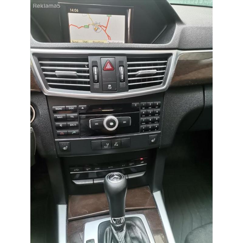 MERCEDES E220CDI