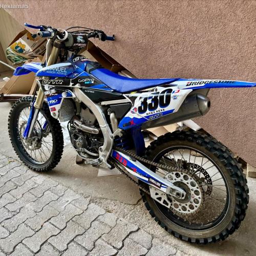Yamaha YZ450F motor