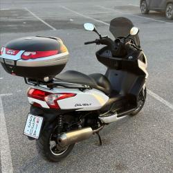 Kymco Downtown 300i - 2011