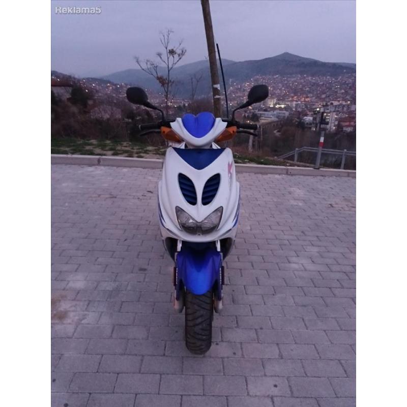 YAMAHA AEROX 50 2009G