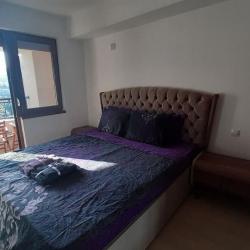 Stan za kratok prestoj so dzakuzi vo Flatiron / short stay