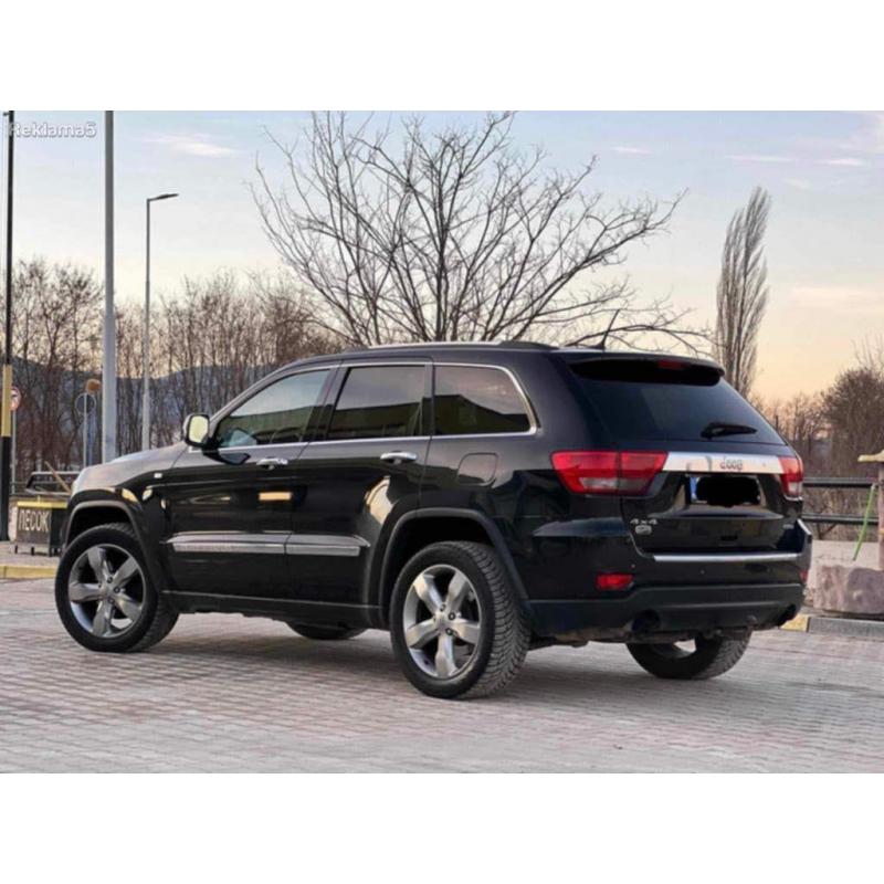 Jeep Grand Cherokee *Overland* najful oprema 2012g
