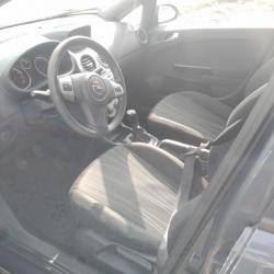 OPEL CORSA D 1.2 BENZIN ODLICNA SOSTOJBA