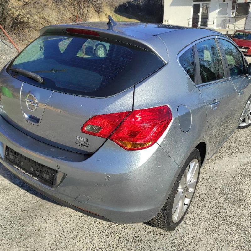 OPEL ASTRA 1.7CDTI 81KW COSMO SPORT