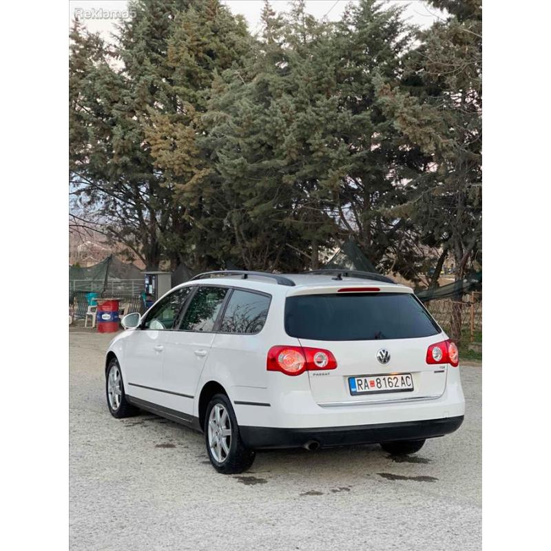 VW Passat 1.6TDI Bluemotion