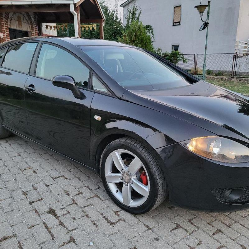 SEAT LEON 1.9 77KW 105 KS