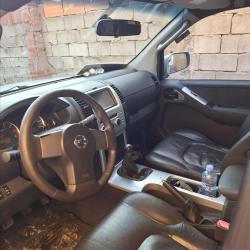 Nissan pathfinder 4x4