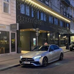 Mercedes c220 4-matic