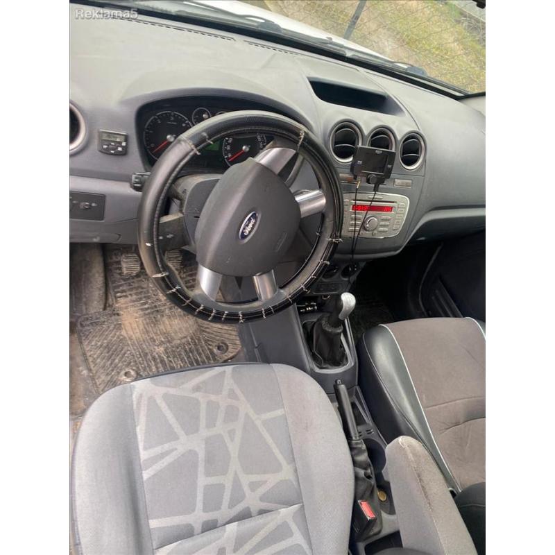 Ford conect 1.8tdcti izvonredna sostojba