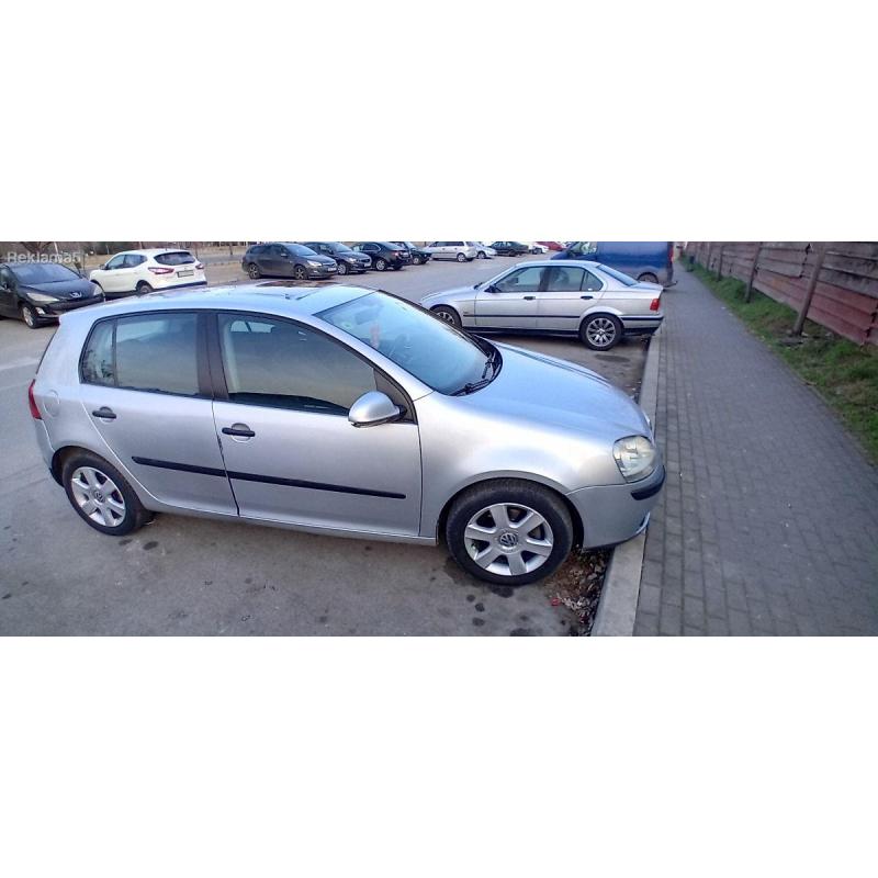 Se prodava golf5 1.9 tdi 4 motion