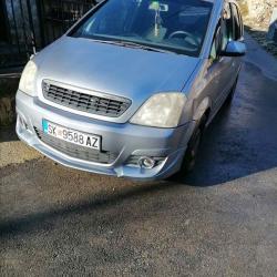 Се продава Опел Мерива 1.8