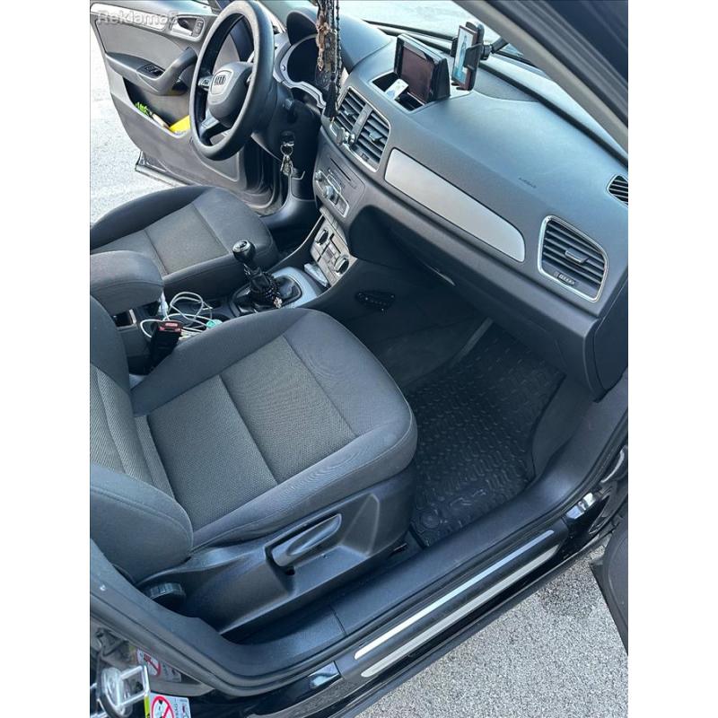 AUDI Q3 2.0TDI 143ks 2012