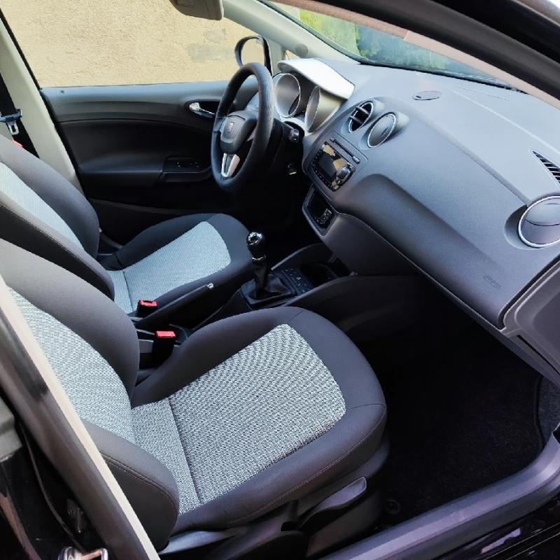 Seat Ibiza 1.4 benzin. Polo Fiesta Fabia Corsa Punto