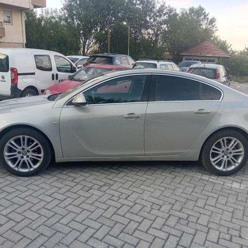 OPEL INSIGNIA 2.0 CDTI