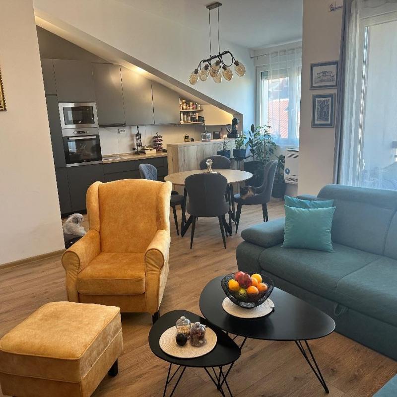 Se Prodava Stan vo Veles, 100m2