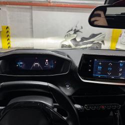 Peugeot 208 Allure 1.2 Pure Tech, 2020 god