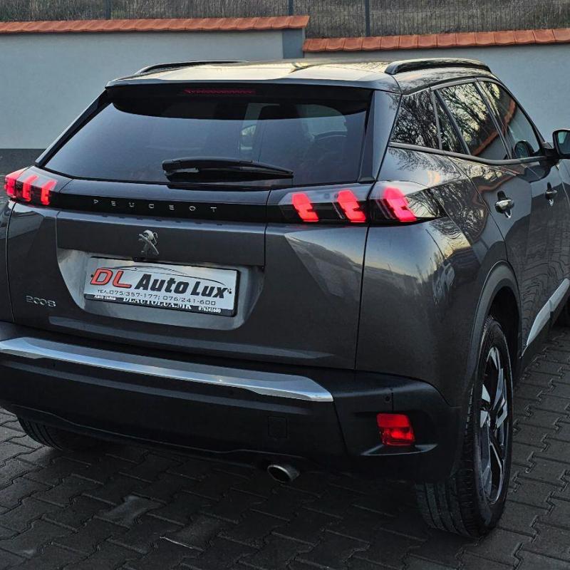 Peugeot 2008 1.5BlueHdi 110ks 2022g ALLURE
