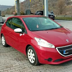 Peugeot 208 2014god