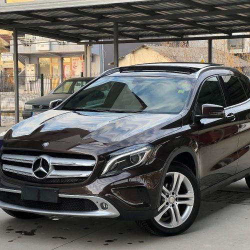 MERCEDES-BENZ GLA 200 CDI 7G-TRONIC PANORAMA ENDURO 2015