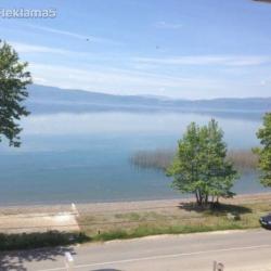 Stan prva linija na ezero vo Elesec, Ohrid