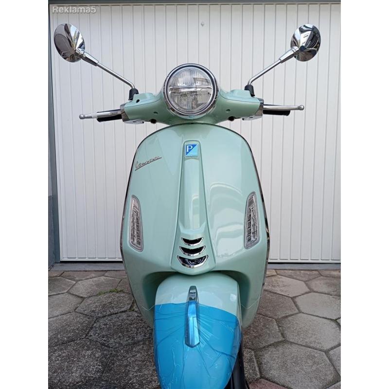 Vespa Primavera 50cc - Nova