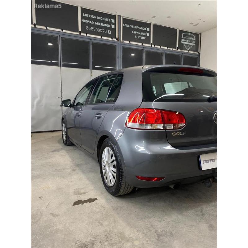 Golf 6 bluemotion 1.6 105 ks 2010g