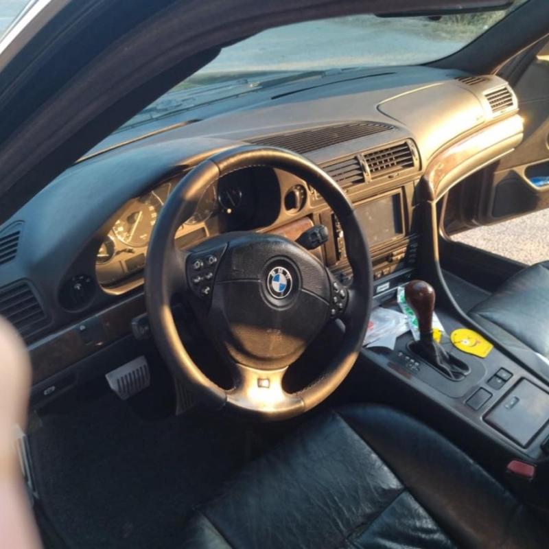 Se prodava BMW 730d