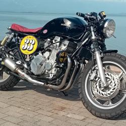Honda CB 750 cafe racer