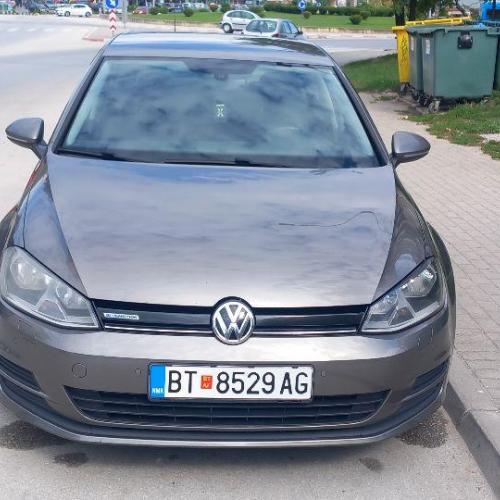 Se prodava golf 7 1.6 TDI Blumotion 110ks