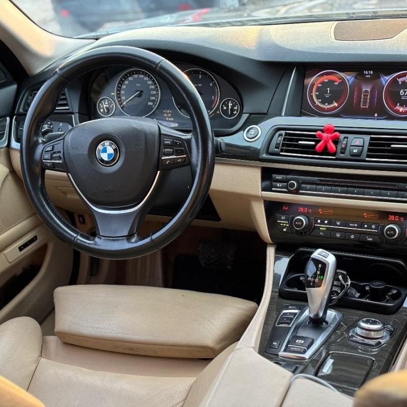 BMW F10 530D 245HP //M