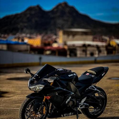 KAWASAKI ZX10 R - TOP SOSTOJBA