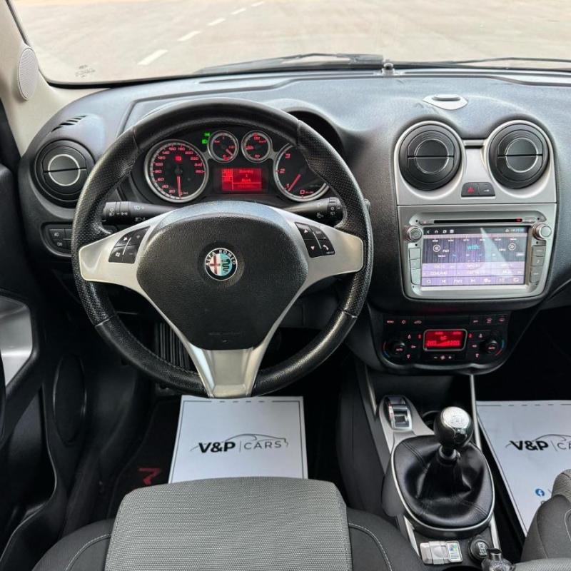 Alfa Romeo Mito 1.3mjet 62kw 2012 (Camera-Navi-Euro5)