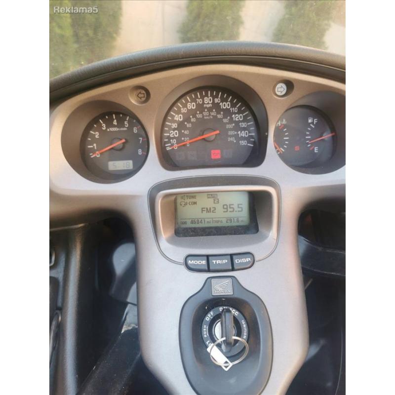 Honda Goldwing 2002 godina - MK Tablici