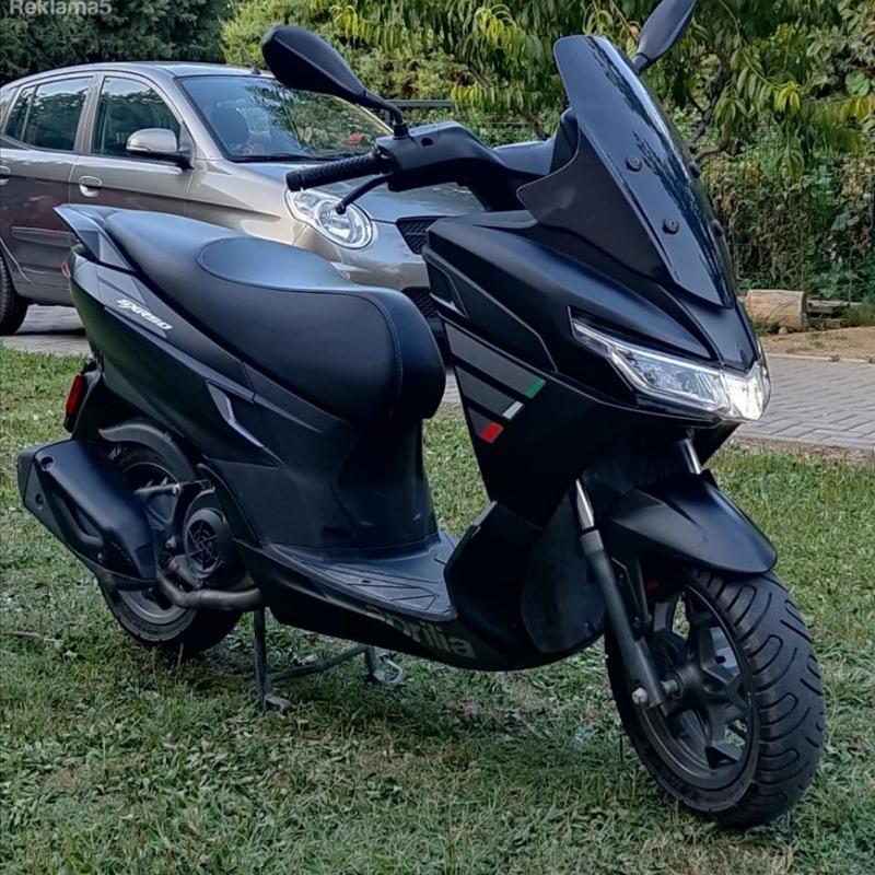 Aprilia sxr 50 4T 2022 god 7000 km