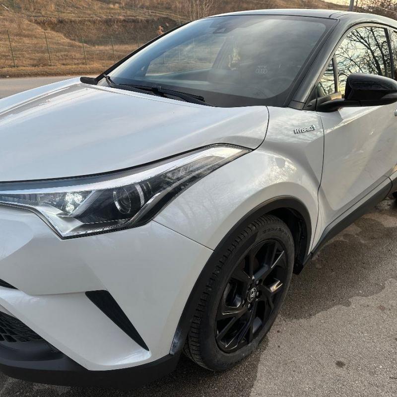 Toyota C-HR 1.8 Hybrid Style Selection 2019