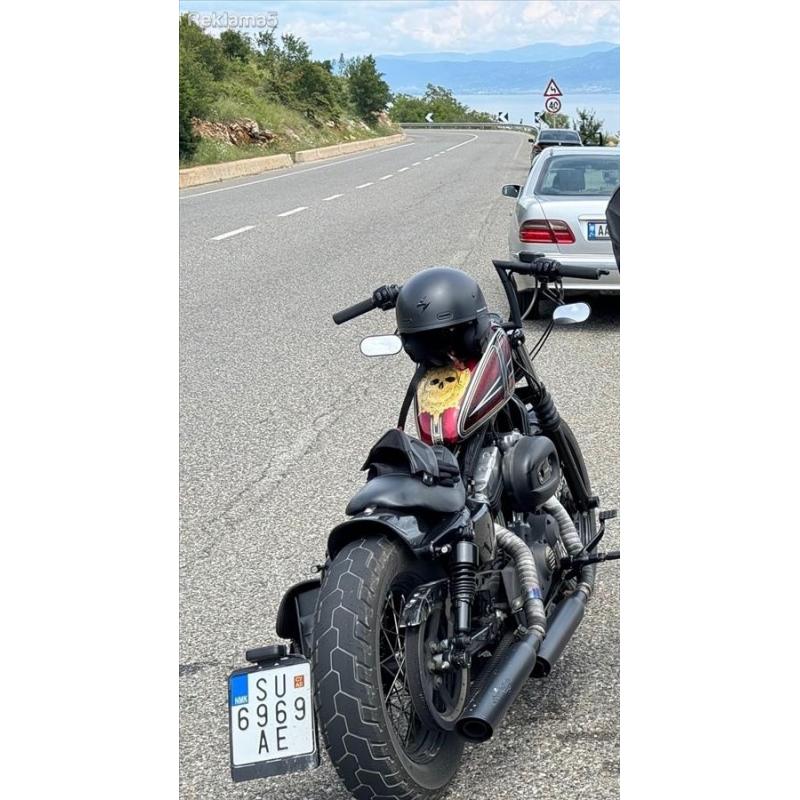 HARLEY DAVIDSON XL 1200 bobber