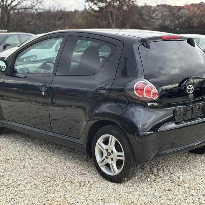 TOYOTA AYGO 1.0 BENZIN 50KW