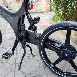 Elektricen velosiped GoCycle