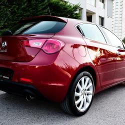 Alfa Romeo Giulietta 2.0jtd(140hp) Distance-12g.CH