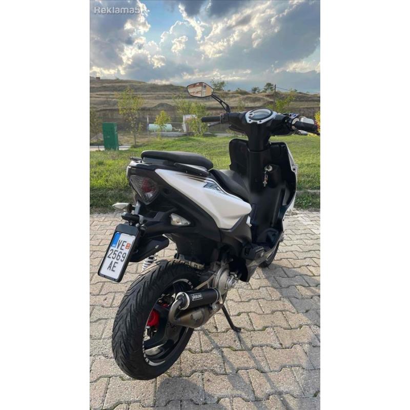 Yamaha Aerox 2016 kako nov