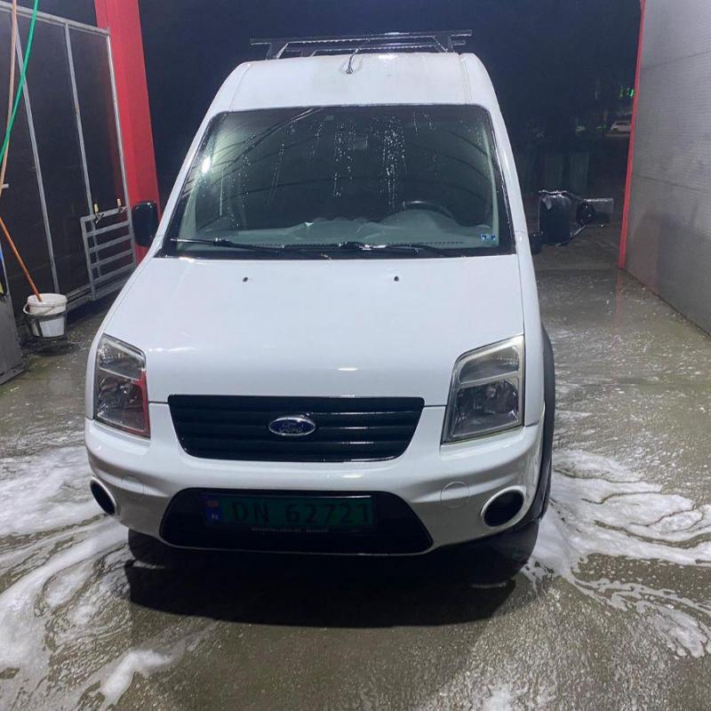Ford conect 1.8tdcti izvonredna sostojba