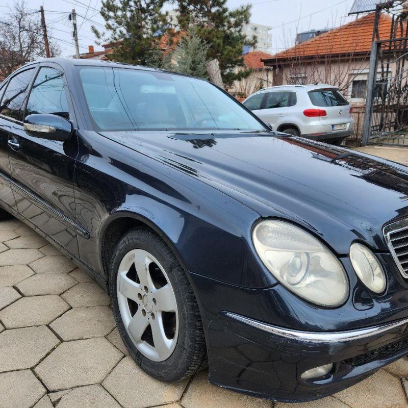 Mercedes E220 Cdi 04g. Moze zamena !