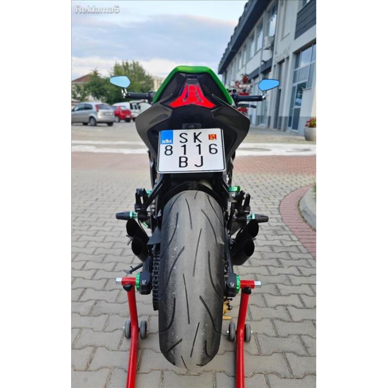 Kawasaki z1000 2015 godina