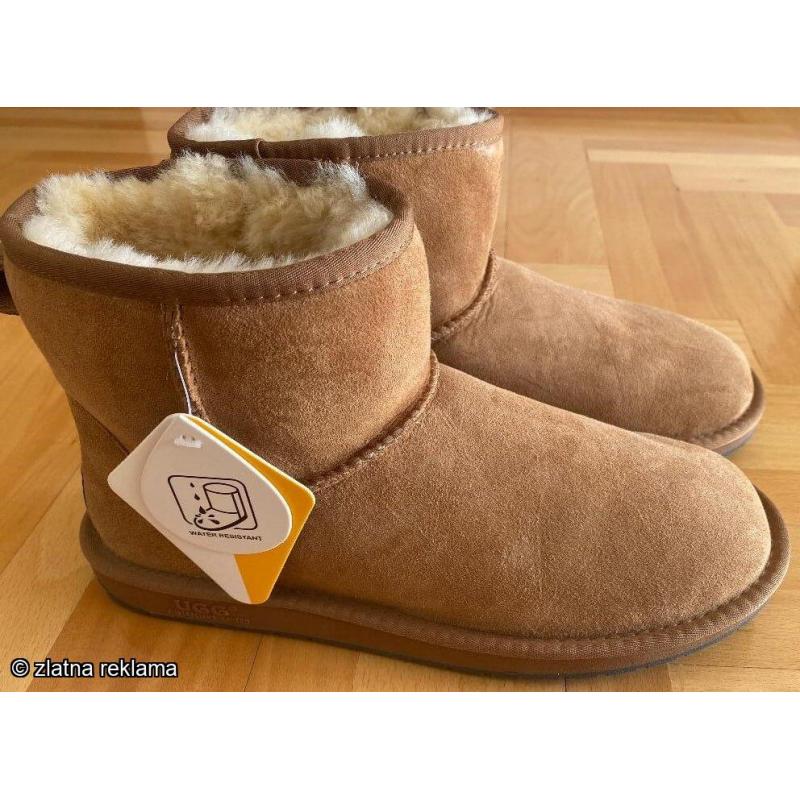 Zenski UGG Cizmi broj 42 - Novi
